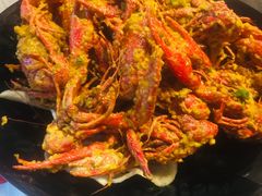 -沪小胖小龙虾(淮海中路旗舰店)