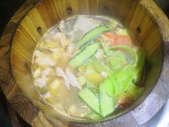 骨汤味木桶鱼-秋语木桶鱼.酸菜鱼(开发区火车站店)