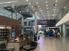 -天津波士信达奔驰4S店(卫津南路店)