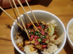 -诚铭记·虾仁汤包·成都小吃(融创店)