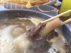 -亿诣蝎府炸酱面羊蝎子火锅(酷车小镇店)