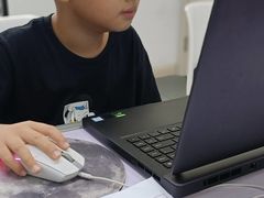 -泺喜机器人(爱琴海购物公园店)