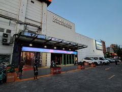 -Tenker Club弹刻极限主题公园 · 蹦床 · 团建 · 生日派对(大关店)