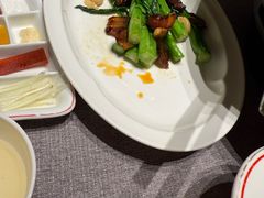 -秀儿四九城·新京菜(亚运村鸟巢店)