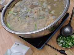 -黑竹沟新场牛肉火锅