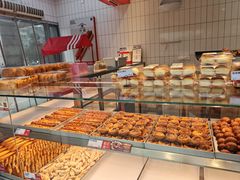 -读酥世家(松江新城地铁站店)