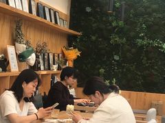 大堂-十一咖啡(青年大街工厂店)