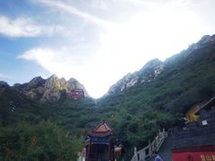 -鸡鸣山旅游景区