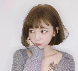 -变画·发型STUDIO