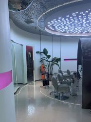 -In Style Hair Salon