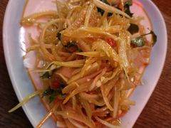 -街角等你.大连海鲜烧烤.经典铁板海鲜串(西安路店)