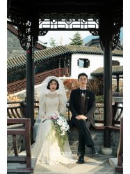 -雪中彩影婚纱摄影·微光艺术中心