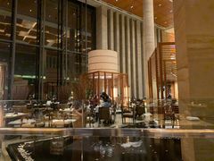 大堂-松山湖凯悦酒店·Café自助餐厅·周末火舞秀表演