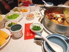 -左庭右院鲜牛肉火锅(环球港店)