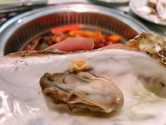 生蚝-绿岛港轩海鲜烤肉涮锅自助餐厅