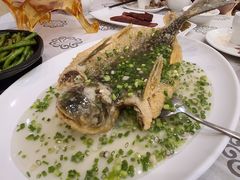 特色葱油飞鱼-岭南海晏楼(东晓南店)