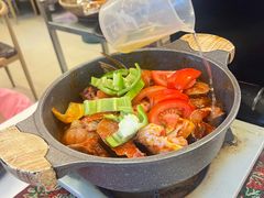 -刘姐啤酒鱼民族演艺餐厅(西街总店)