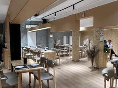 -刀叉遇上筷子中西融合餐厅(和平店)