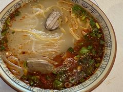 -烤鸭肉夹馍鸭汤店