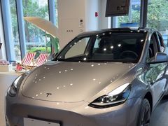 -TESLA 特斯拉(上海太古汇体验店)