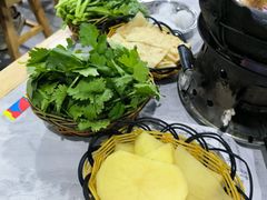 -范贤光鸡公煲(平乐园总店)