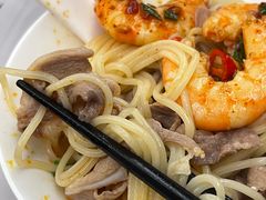 -红鼎豆捞·非遗鲍皇汤火锅(宝丰路店)