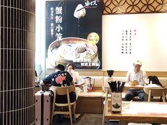 -馋三尺蟹粉小笼(人民广场店)