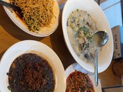 -严记小天府酸菜鱼(西四路店)