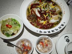 -江渔儿酸菜鱼(曜一城店)