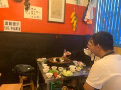 大堂-老姐石板烧烤+铜炭火锅(总店)