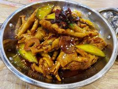 -江城燕子大排档(江汉路步行街店)