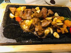 田园澳洲骰子牛肉-蜜桃花开·中西融合菜E&W(南长街店)