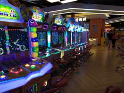 -LuckyStar幸运星家庭娱乐中心(东莞国贸店)