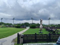 -银涛高尔夫练习场(徐泾店)