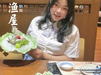 正宗日料店，蛋包饭很nice，手握寿司也是一绝~