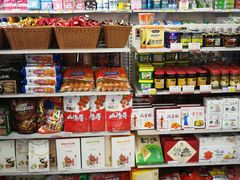 零售区-桂香村(护国寺店)