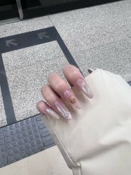 -晨·艺美甲美睫