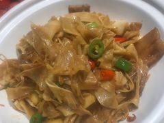 -十二饭点·川菜(北站圆融店)