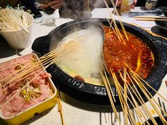 小郡肝串串-钢管厂歆瑞源油卤串串香(春熙路太古里店)