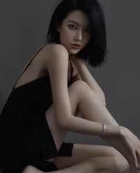 -变画·发型STUDIO