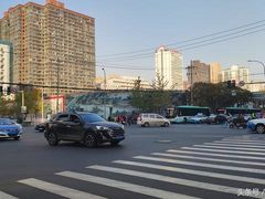 -黄金大厦