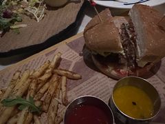 -STARRY CAFE & LOUNGE BAR(高新店)