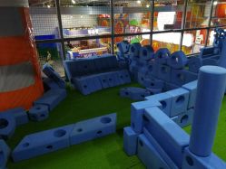 -六月巴士童乐园(抚顺罕王商场店)