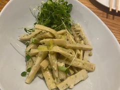 -山楂树融合菜餐厅