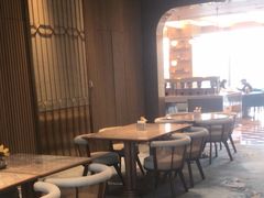 -上海前滩香格里拉大酒店