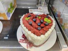 -花花卷卷·鲜食蛋糕(静安久光百货店)