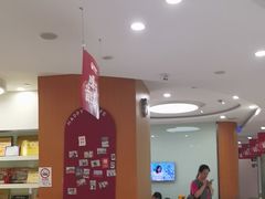 -雅悦齿科(顾村公园店)