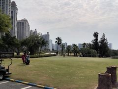 -嘉和冠山海高尔夫球会