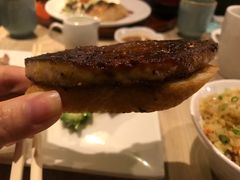法國鵝肝配多士-市川日本料理(太古城中心店)