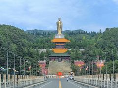 -中原大佛景区